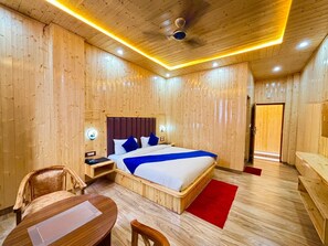 Superior Room, Mountain View | WiFi - Rahul Hotel & restaurant (Mussoorie)