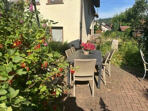 Buiten dineren