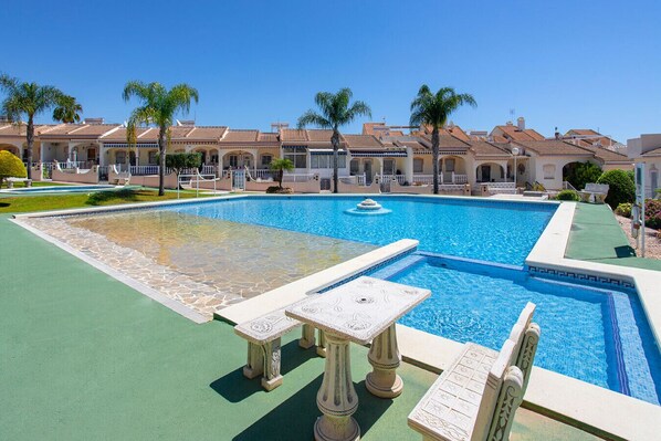 Pool - CH Logroño Doña Pepa (Ciudad Quesada) (Ciudad Quesada)