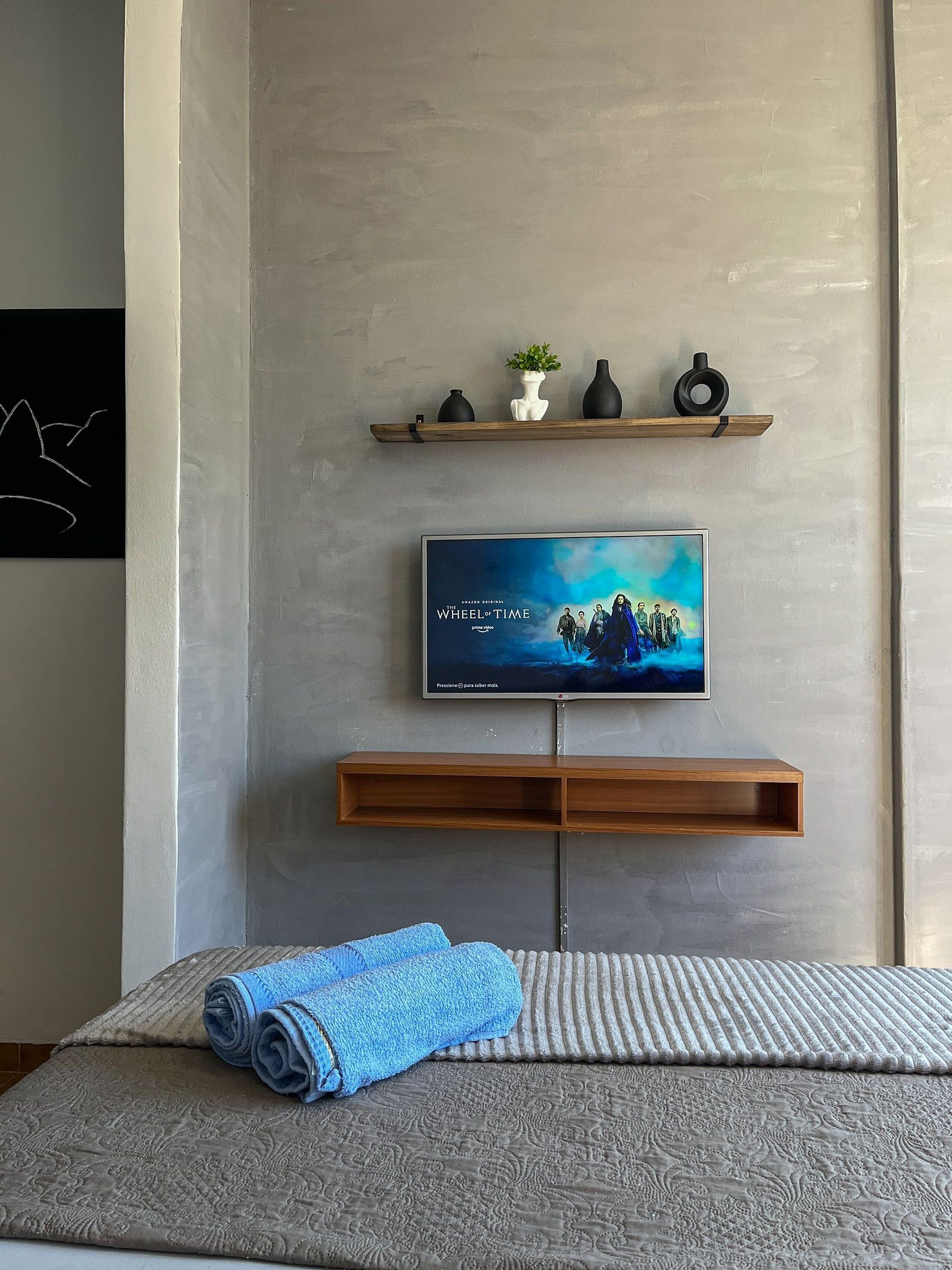 Basic Apartment
