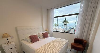 ONDINA APARTMENT 4/4 BEACHFRONT CARNIVAL ROUTE