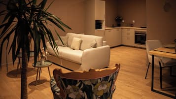 Een smart-tv en een stereo