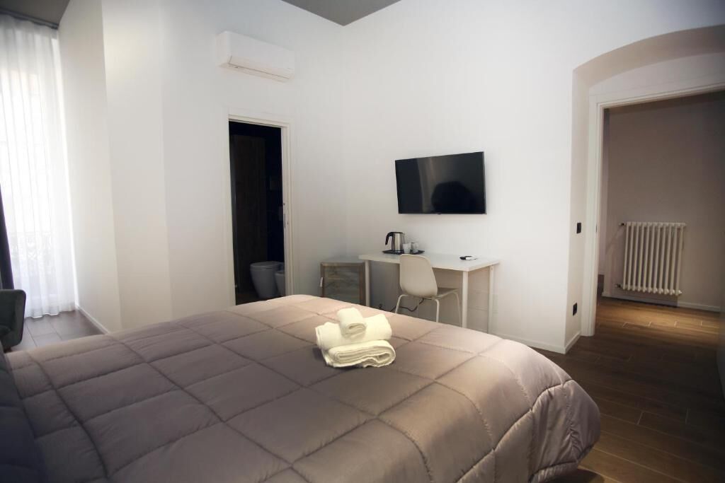 Double Room, Balcony