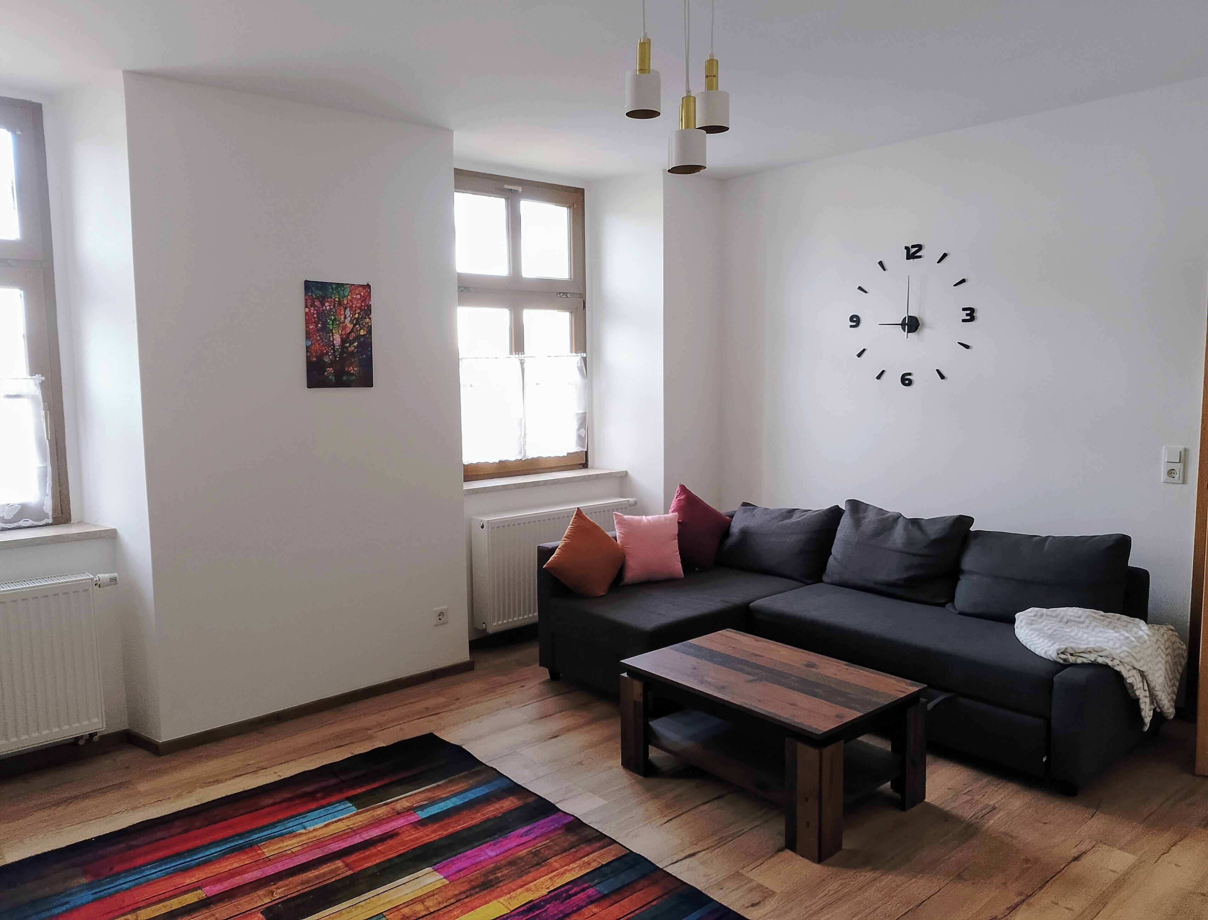 Standard-Apartment, Hügelblick | Wohnbereich | Kinderspielzeug