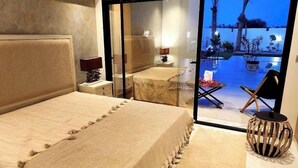 10 bedrooms, WiFi, bed sheets - Luxury Residence (Djerba Midun)