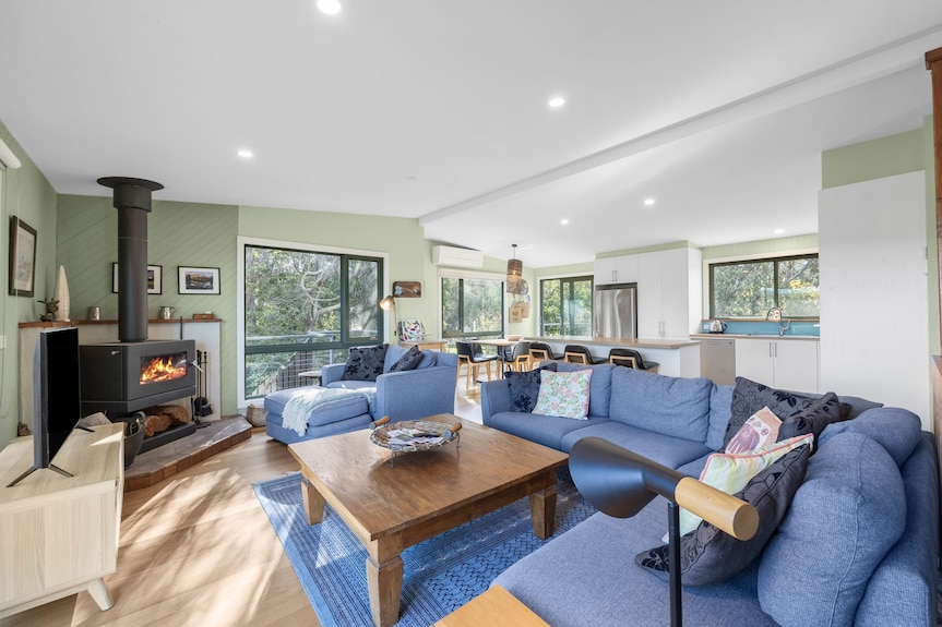 Awel -Y- Mor - Pet Friendly Beach Retreat - Fairhaven