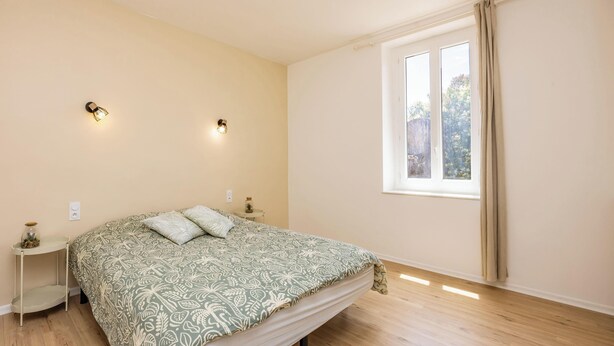4 Schlafzimmer, Bügeleisen/Bügelbrett, WLAN