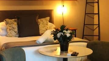 In-room safe, free WiFi