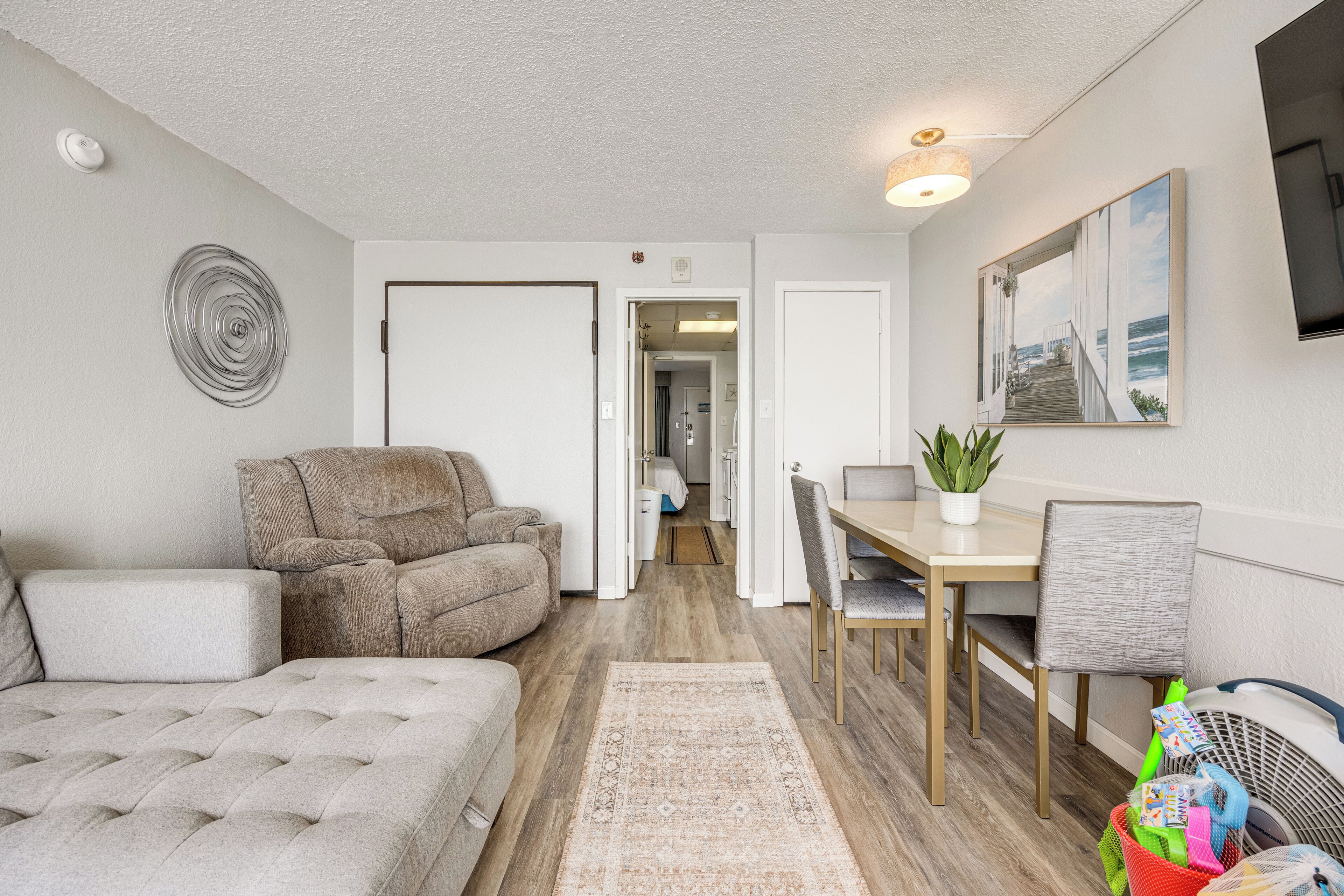 Apartment (1 Bedroom) | Interior