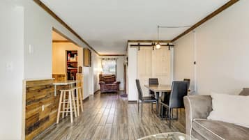 Apartment (2 Bedrooms) | Innenbereich