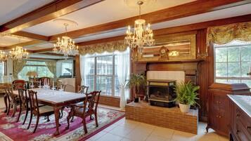 Maison (5 Bedrooms) | Intérieur