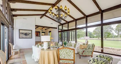 Stunning Views! Luxurious & Secluded Glen Rose Gem