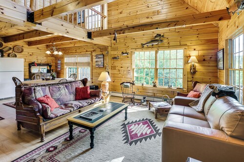 Hike, Explore & Unwind: Rustic Maine Getaway