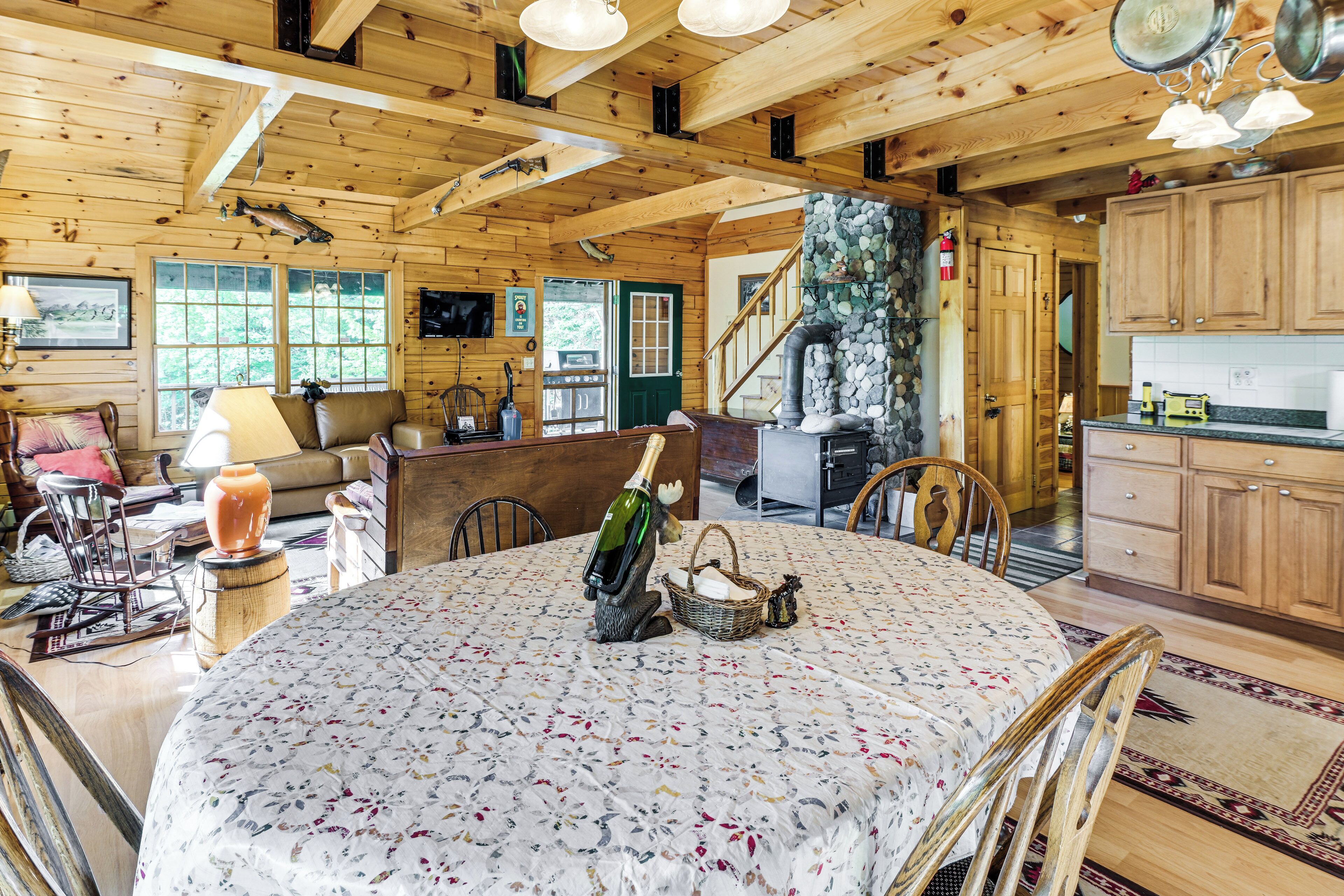 House (2 Bedrooms) | Interior