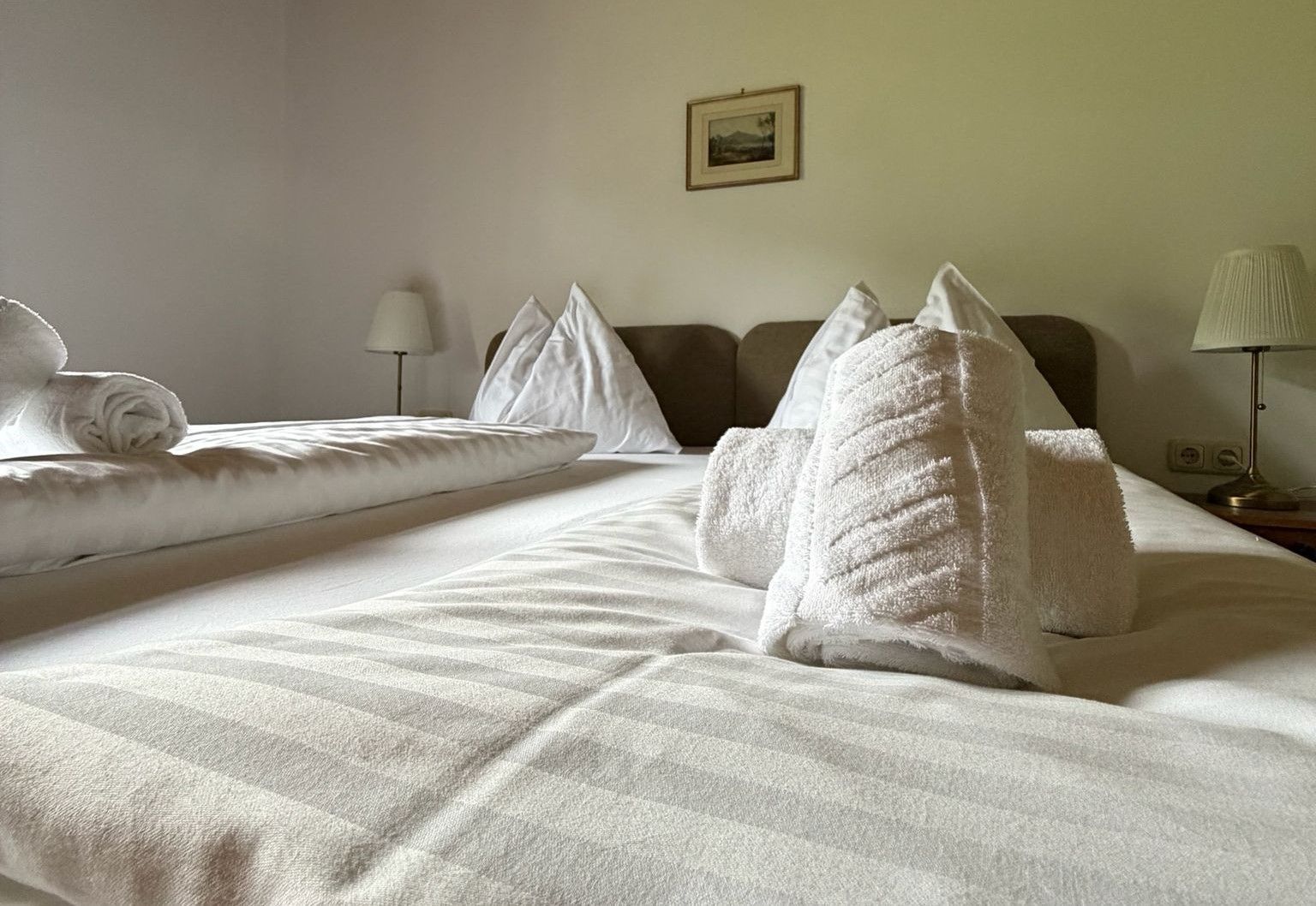 Doppelzimmer Ohne Balkon 2 - Landhaus Meingast - Mondsee