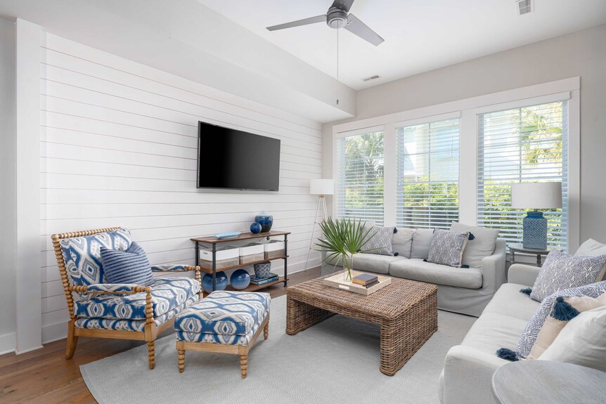4br Villa With Heated Pool - Walk To Beach & Shops - Folly Beach, SC