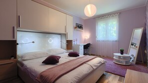 Iron/ironing board, free WiFi, bed sheets - Villa Elssa by Villas Guide (Ližnjan)