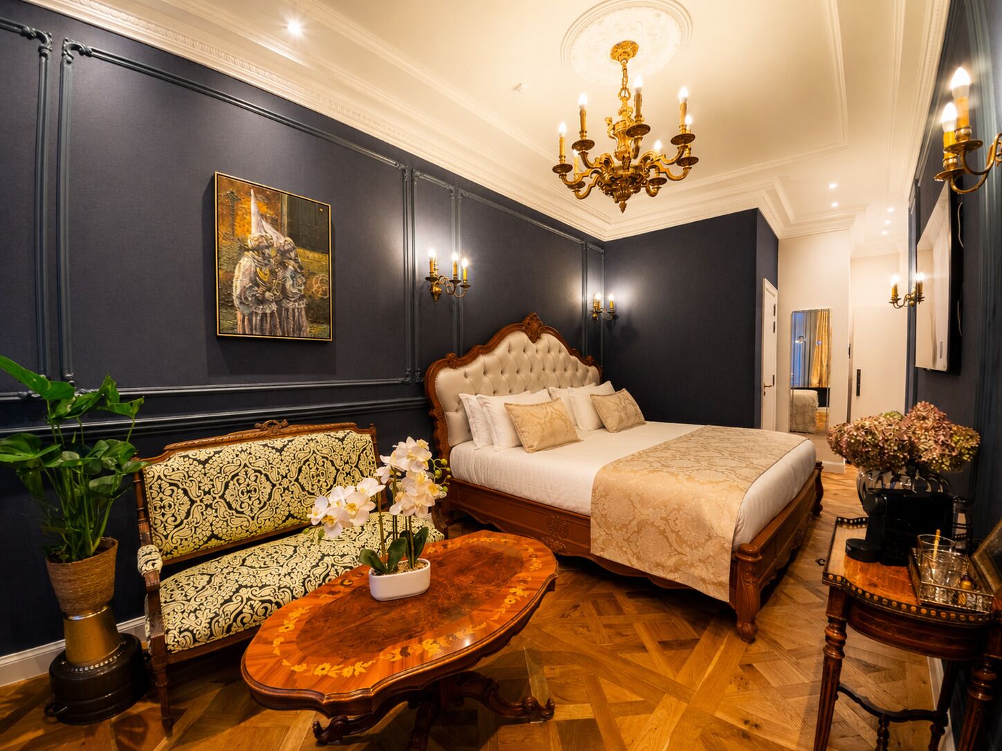 Egyptian cotton sheets, premium bedding, pillowtop beds, minibar