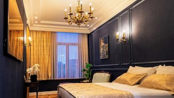 Egyptian cotton sheets, premium bedding, pillow-top beds, minibar