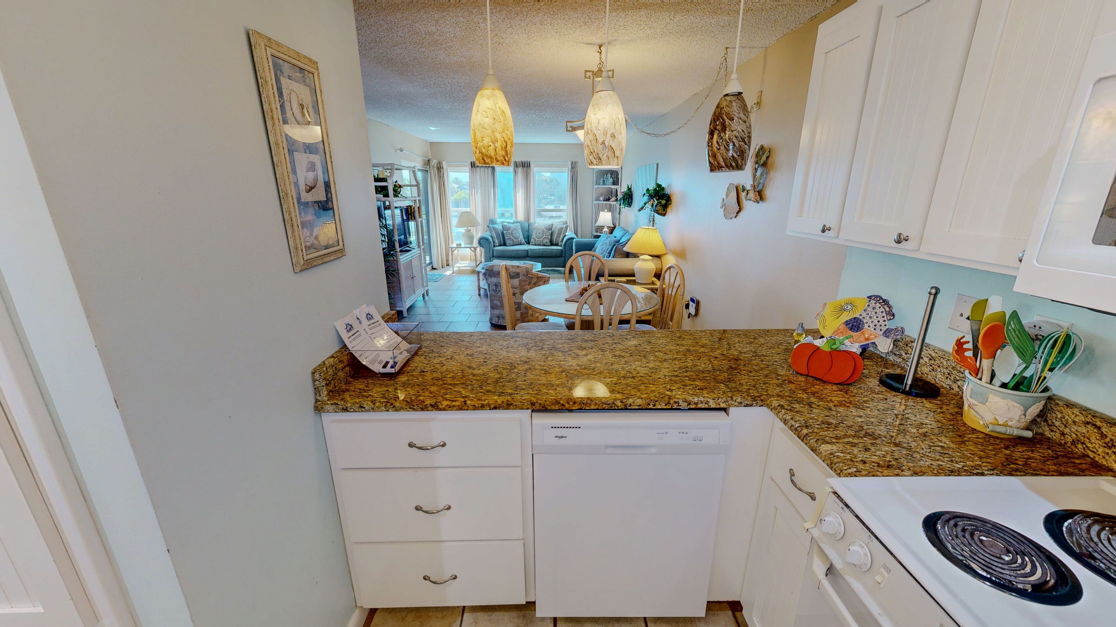Condo, 1 Bedroom | Private kitchen | Coffee/tea maker, fridge, oven, toaster
