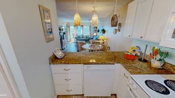 Condo, 1 Bedroom | Private kitchen | Coffee/tea maker, fridge, oven, toaster