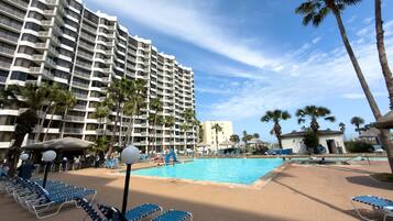 Apartment, 2 Bedrooms | Pool | Outdoor pool