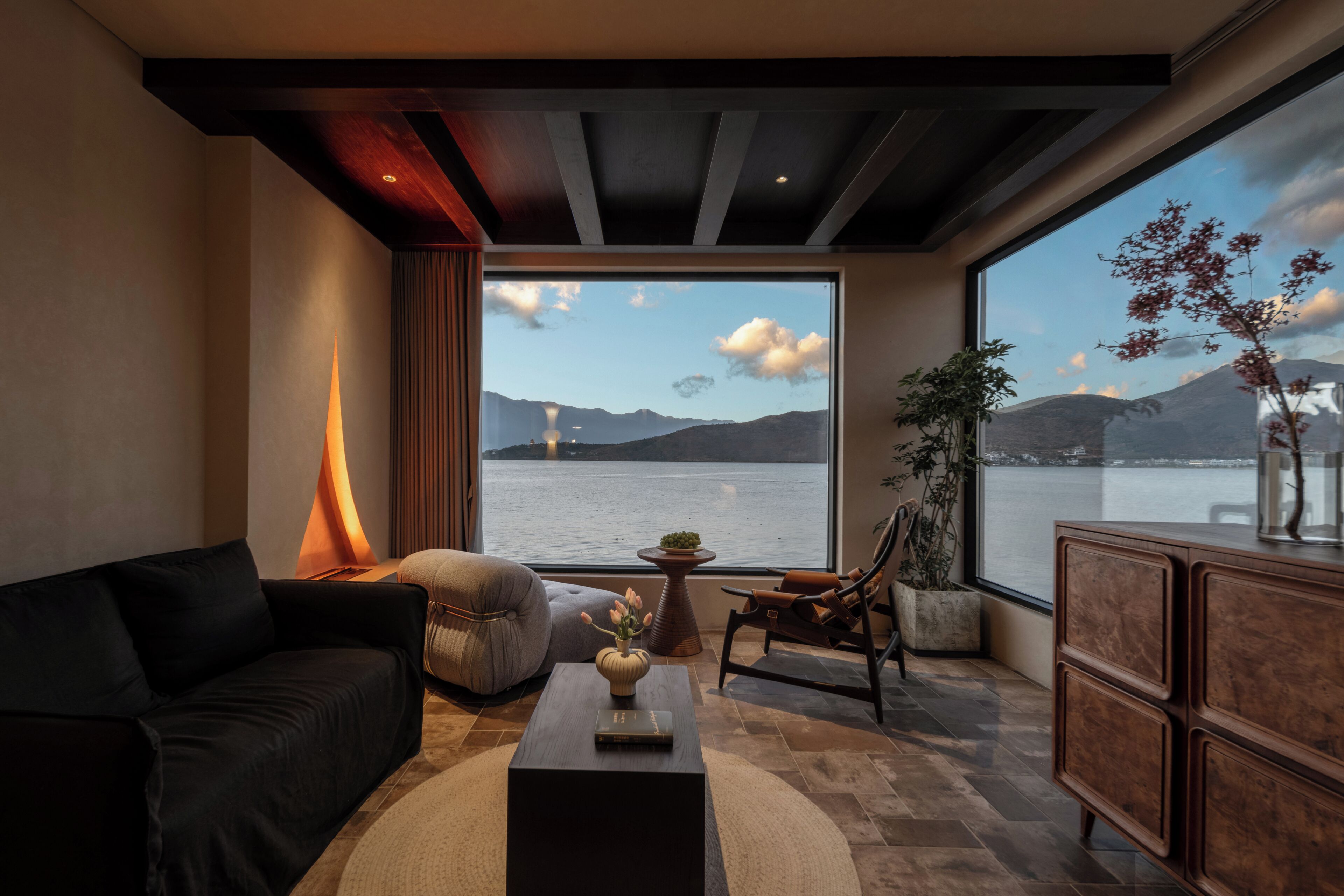 Habitación doble superior, vistas al mar | Zona de estar