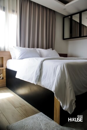 Room - Vrbo Property (Yaoundé)