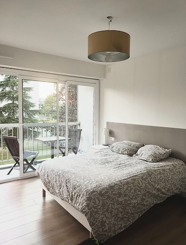 Your apartment near downtown Bordeaux