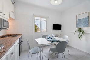 Dining - Vrbo Property (Arona)