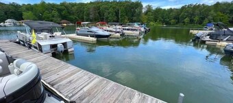 Lake Anna Cottage w Hot Tub, Kayaks & Boat Launch
