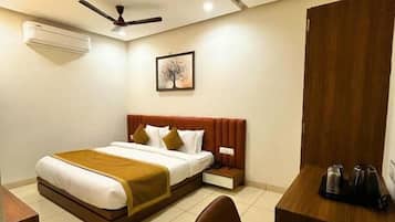 Deluxe Double Room | Free WiFi