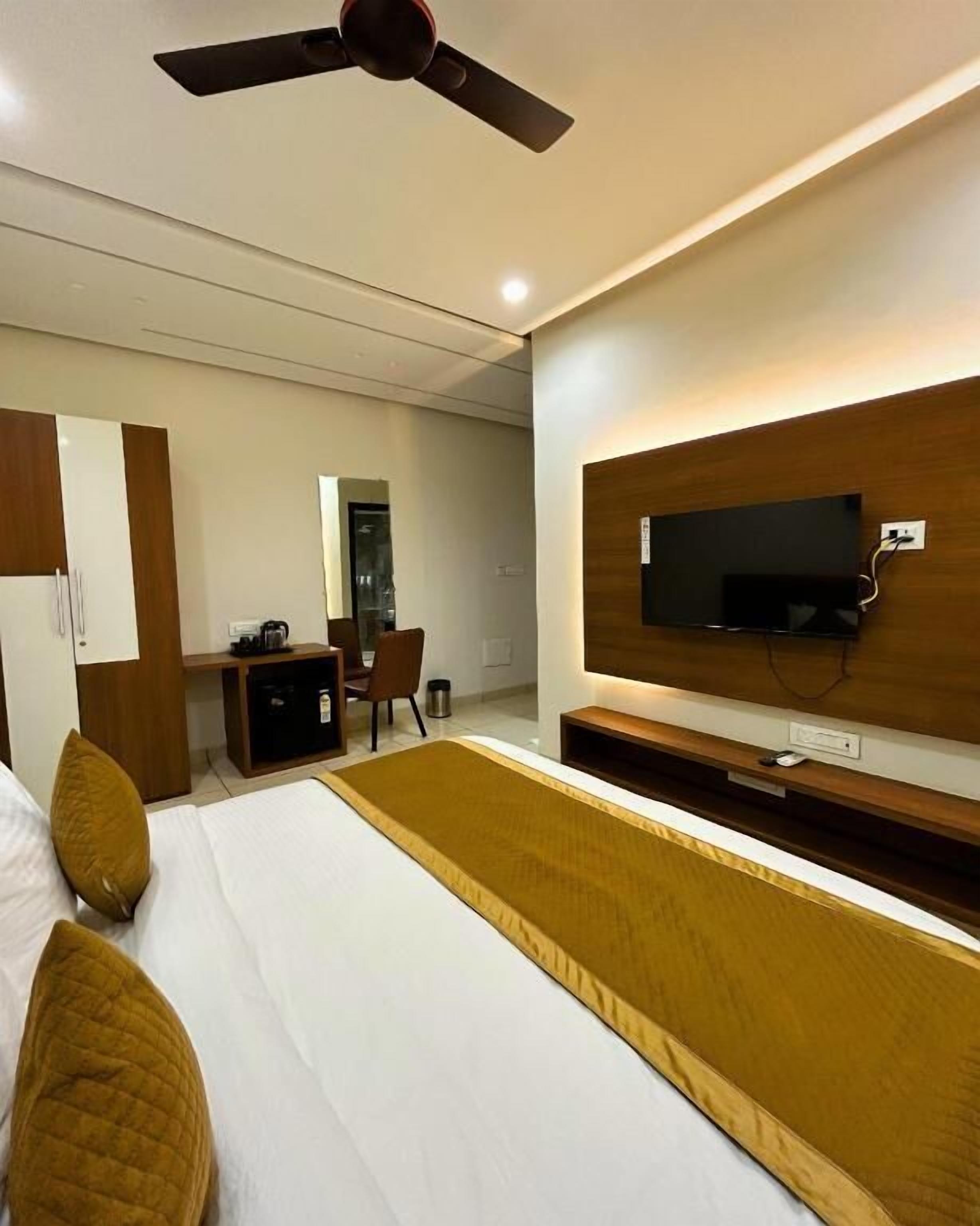Deluxe Double Room