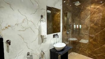 Chambre Double Deluxe | Salle de bain