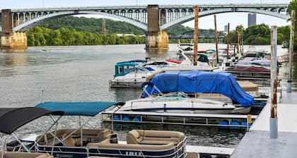 Pittsburgh's Only Houseboat | Studio on the Allegheny | Free Boat Slip Included