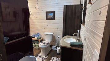 Jetted tub, hair dryer, towels, soap