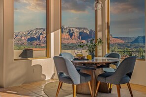 Dining - Vortex/Red Rock View/Sauna/Pool/ HotTub/Dome/Games (Sedona)