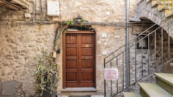 Apartment | Exterior detail