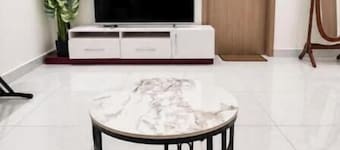 Modern Two BedRoom Apartment | Starlink WiFi