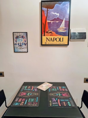 Interior - Bella mbriana (Naples)