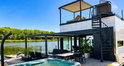 Comfortable house on the water with a jacuzzi