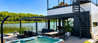Comfortable house on the water with a jacuzzi