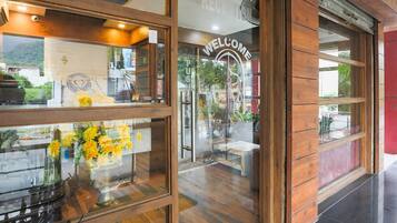 House | Reception