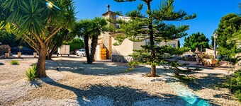 Villa 'De Golf Hoyo 19' with Private Pool, Wi-Fi and Air Conditioning