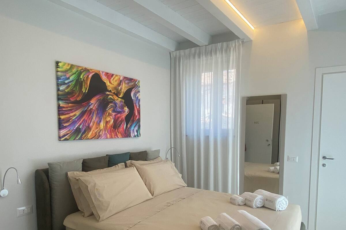 Deluxe Double Room | Desk, free WiFi