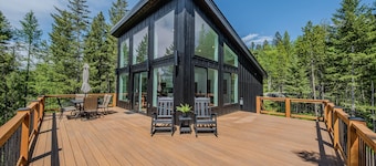 Big Sky Retreat - Mountain Views
