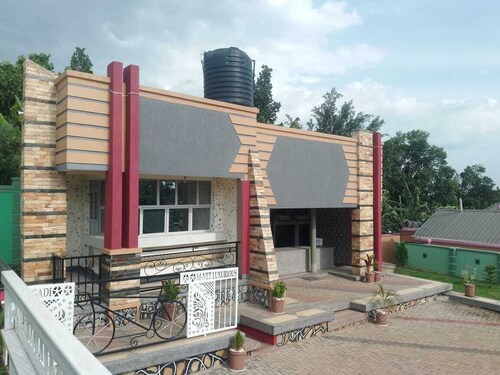 M NET LUXURIOUS HOTEL KAGADI