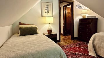 Desk, iron/ironing board, travel crib, WiFi