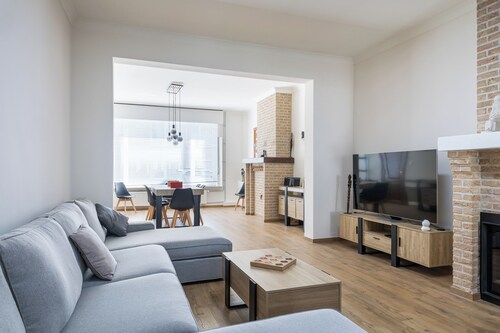 4 bedroom accommodation in Nieuwpoort STAD