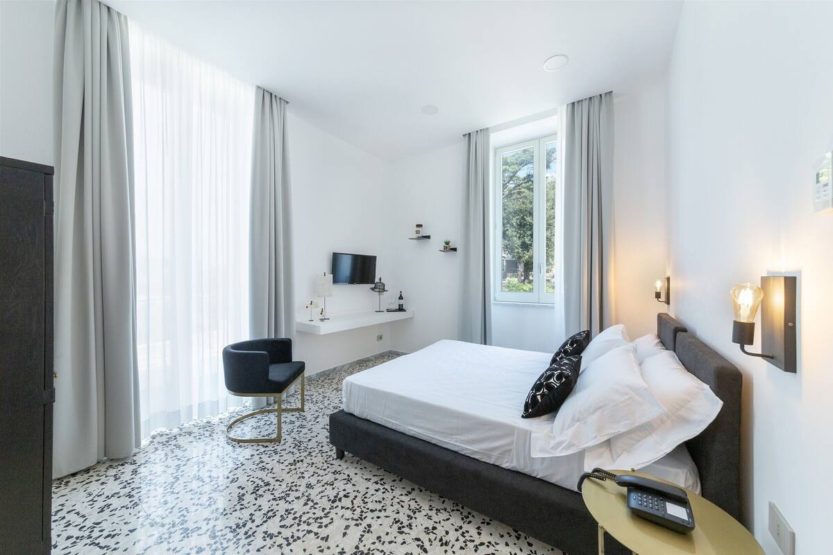 Superior Room | Desk, free WiFi, bed sheets
